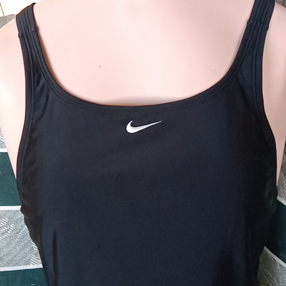 Nike black  performance  one-piece racing  swimsuit with racerbac… - Picture 2 of 4